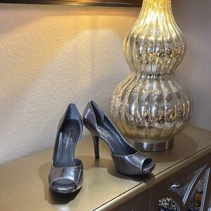 Jessica Simpson Shiny Silver Peep-Toe Heels